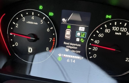 Honda City cứ báo như thế này trên đồng hồ là sao?
