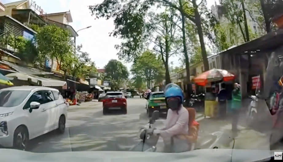 Ý thức giao thông: Pha 