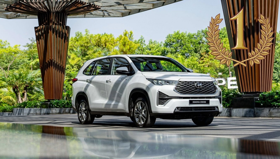 Thị trường ô tô Việt Nam: Phân khúc xe Hybrid tháng 10/2025