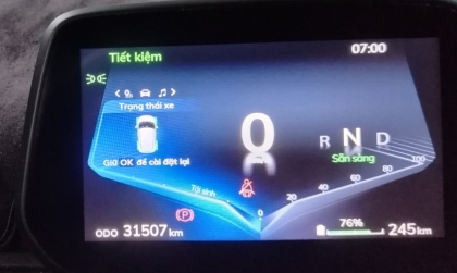 Các bác dùng xe VF 5 có bị hao pin như mình không?