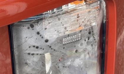 Có cách nào xử lý đèn xe Triton bị hấp hơi không?