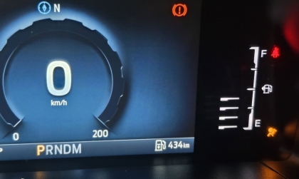 Sao xe Ford Ranger của em báo lỗi túi khí thế này?