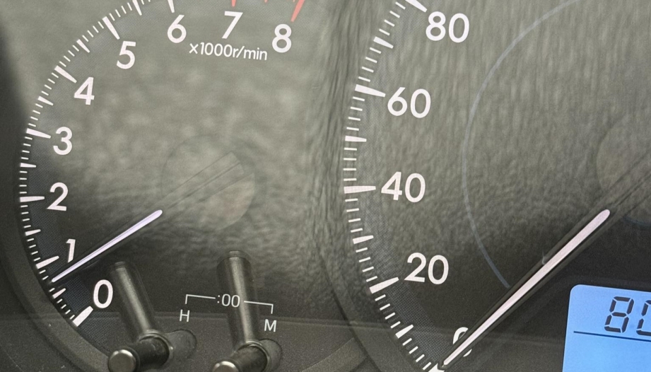 Vios đi thế này có phải tua máy thấp quá không?