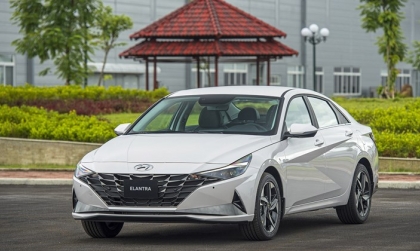 Có cách nào mở cửa xe Hyundai Elantra nếu hết điện không?