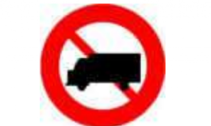 Nhóm biển báo cấm: Biển số P.106 có ý nghĩa gì?