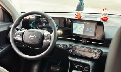 Sao xe Hyundai Accent của em bị cứng tay lái?