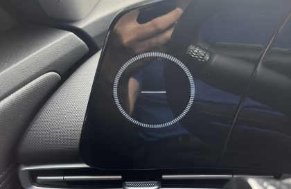 Biểu tượng này trên đồng hồ Hyundai Elantra là để làm gì?