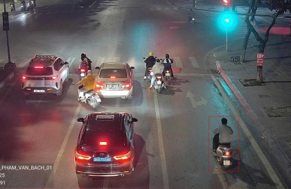 Danh sách 19 trường hợp vượt đèn đỏ bị camera AI phát hiện trong ngày 31/12 tại nội đô Hà Nội