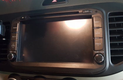 Kia Morning có ổ cắm USB không các bác?