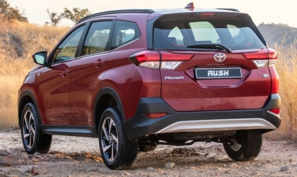 Các bác cho hỏi về ghế trẻ em của Toyota Rush với ạ