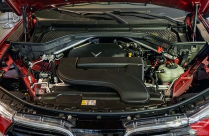 Xin các bác tư vấn giúp xe Lux A bị kêu to khi đi vòng tua thấp?