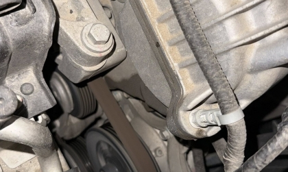 Xử lý thế nào với động cơ Fadil bị thấm dầu?