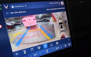 Vinfast vf8  bị lỗi camera khi đi trời mưa phải không các bác?