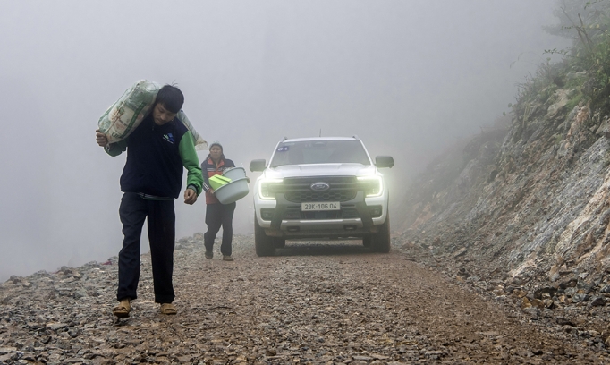 Từ 1/1/2026: Không có chuyện tăng giá Ford Ranger, Toyota Hilux vì thuế TTĐB mới