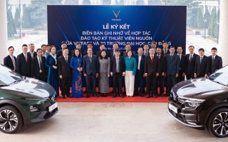 Đóng góp xã hội: 30 trường đại học, cao đẳng kết hợp cùng VinFast chuẩn hoá đào tạo nhân lực ngành ô tô điện