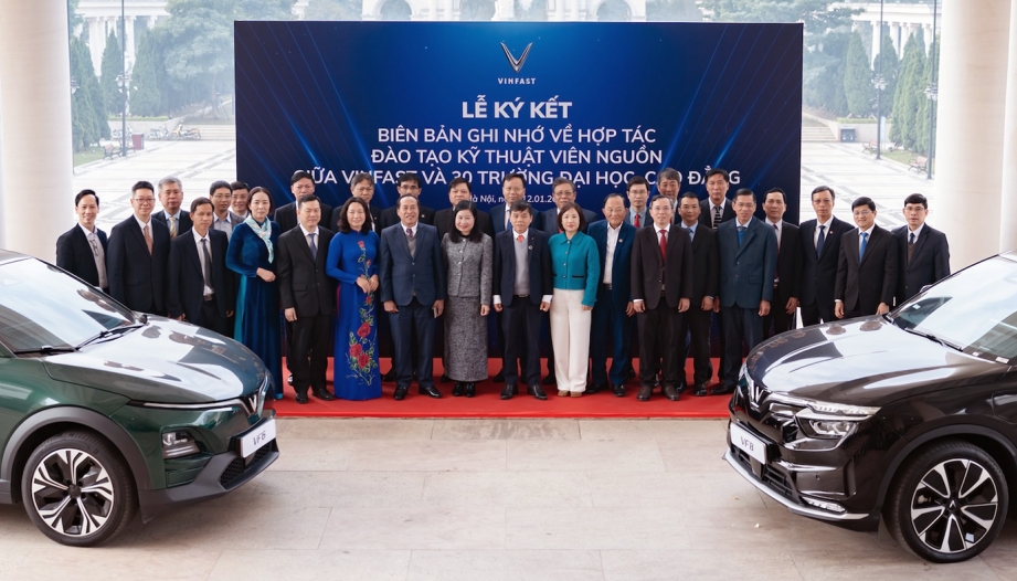 Đóng góp xã hội: 30 trường đại học, cao đẳng kết hợp cùng VinFast chuẩn hoá đào tạo nhân lực ngành ô tô điện