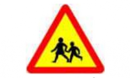 Nhóm biển báo nguy hiểm và cảnh báo: Biển số W.225 có ý nghĩa gì?