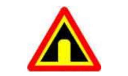 Nhóm biển báo nguy hiểm và cảnh báo: Biển số W.218 có ý nghĩa gì?