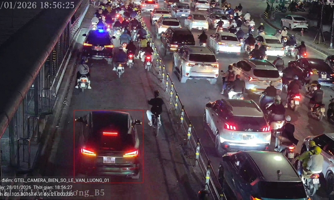 Danh sách 64 trường hợp vượt đèn đỏ bị camera AI phát hiện trong ngày 29/1/2026 tại nội đô Hà Nội