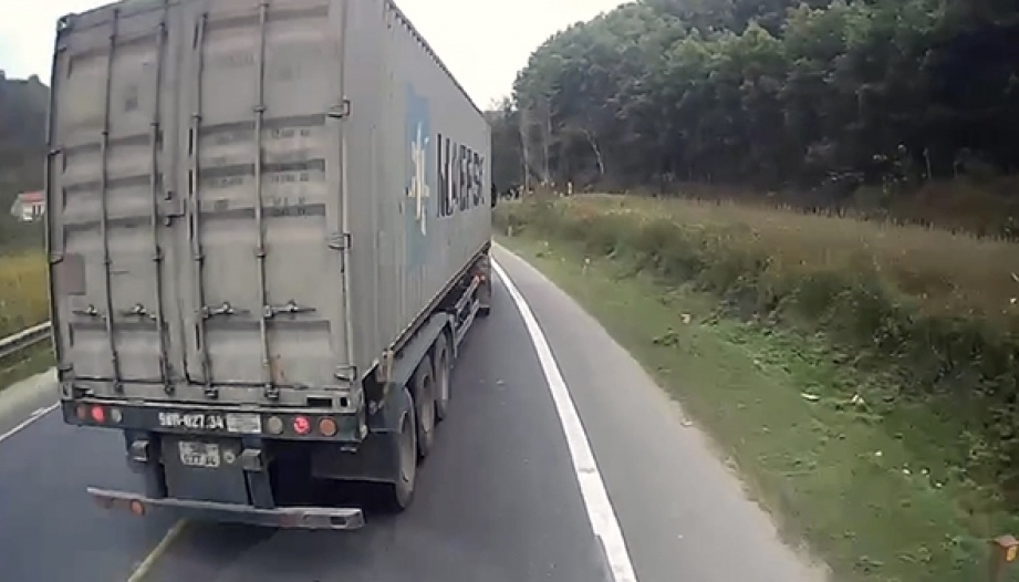 Ý thức Giao thông: 