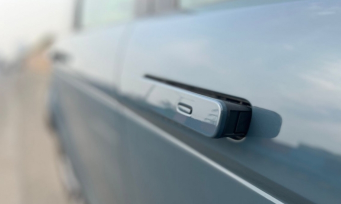 Trung Quốc chính thức cấm tay nắm cửa dạng ẩn trên xe điện từ năm 2027