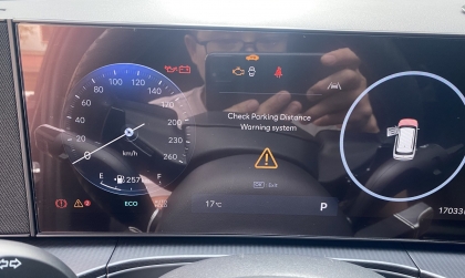 Hyundai Santa Fe báo lỗi thế này là bị sao?