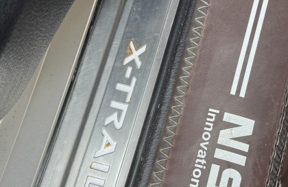 Sao đèn bệ bước của Nissan X-Trail không sáng nữa vậy?