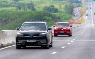 Mua SUV hạng E với giá hạng D: VinFast VF 9 đang tạo ra cuộc cách mạng về giá trị