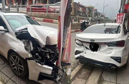 Clip TNGT: Nhầm chân ga, tài xế KIA Cerato may mắn chỉ đâm bẹp Mazda CX-5 và cột điện