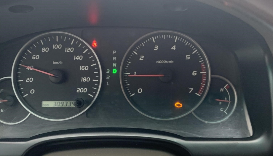 Land Cruiser Prado cứ đi 150km là báo lỗi do nguyên nhân gì?