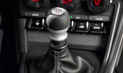 Subaru cân nhắc trang bị trở lại hộp số sàn cho các mẫu SUV