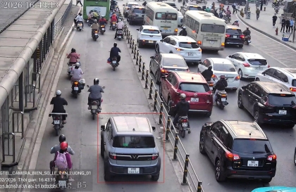Danh sách 30 trường hợp vượt đèn đỏ bị camera AI phát hiện trong ngày 3/2/2026 tại nội đô Hà Nội