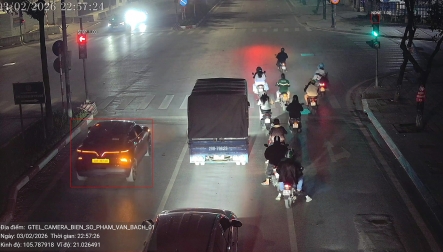 Danh sách 77 trường hợp vượt đèn đỏ bị camera AI phát hiện trong ngày 4/2/2026 tại nội đô Hà Nội
