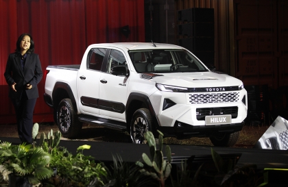 Toyota Hilux thế hệ thứ 9: Vì sao lại chỉ có duy nhất động cơ 2.8L đắt đỏ?