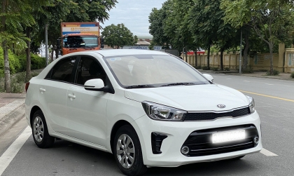 Sao xe Kia Soluto kéo phanh tay vẫn bị tụt dốc?