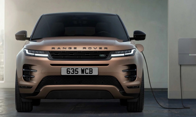 Range Rover Evoque mới tại Việt Nam khởi điểm từ 2,969 tỷ đồng cho phiên bản 