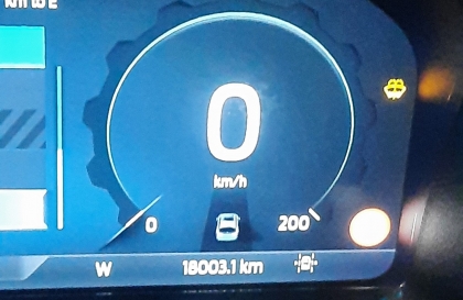 Màn hình xe Ford Everest báo thế này là bị sao các bác?