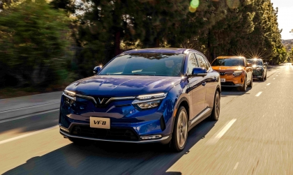 VinFast đồng loạt giảm giá ô tô, xe máy điện trong bối cảnh thị trường xăng dầu biến động mạnh