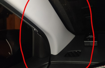 Xin cách xử lý cột A xe Vinfast VF 5 rung và kêu khi qua đường đá