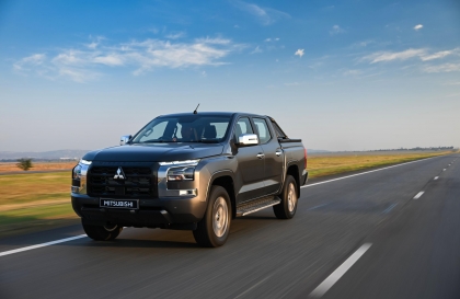 Mitsubishi Triton mới mua mà bị giật khi nhả phanh tay là sao nhỉ?