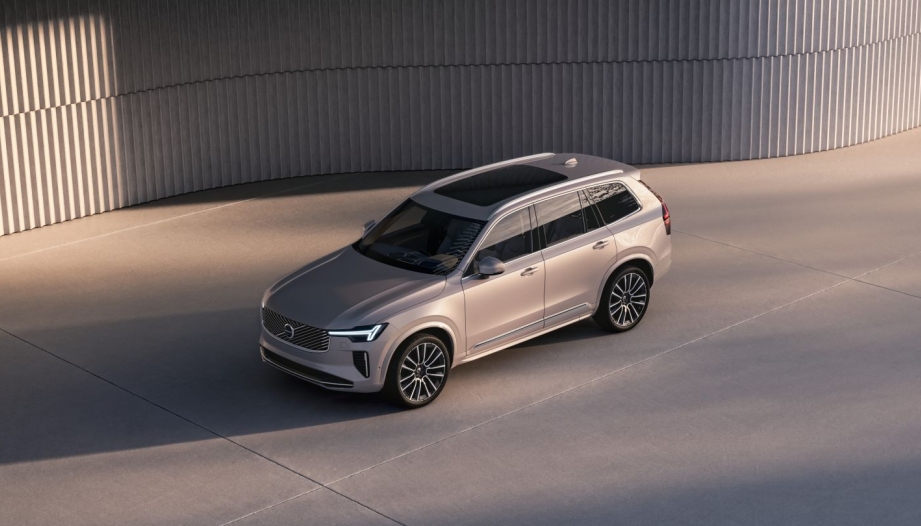 Volvo XC90 phiên bản 2026 tại Việt Nam: Cuộc chơi mới cùng động cơ B5 và giá bán khởi điểm 3,289 tỷ đồng