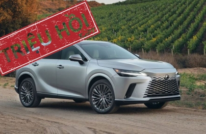 Triệu hồi Lexus RX và NX vì lỗi camera lùi