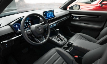 Honda CR-V đi cao tốc có tiếng loa dè là sao các bác?