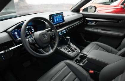 Honda CR-V đi cao tốc có tiếng loa dè là sao các bác?