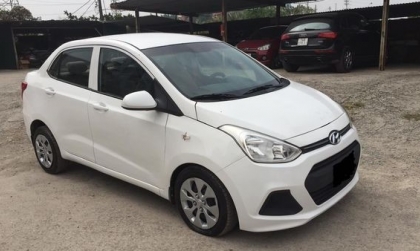 Hyundai Grand i10 không chuyển số được là lỗi gì ạ?