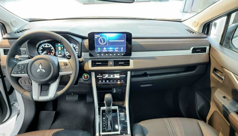 Sao xe Xpander của em bật máy lạnh có tiếng kêu thế nhỉ?