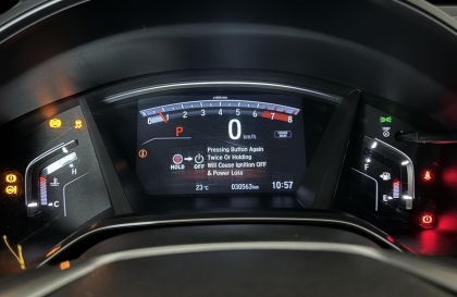Honda Cr-V báo lỗi trên màn thế này là lỗi gì thế các bác?