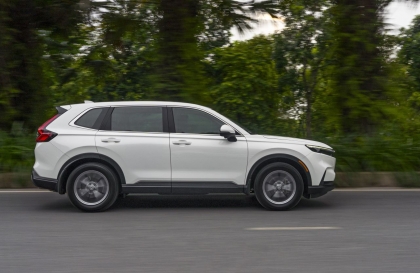 Honda Việt Nam tiếp tục nâng cấp các phiên bản thuần xăng của CR-V cho năm  2026