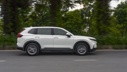 Honda Việt Nam tiếp tục nâng cấp các phiên bản thuần xăng của CR-V cho năm  2026