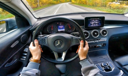 Vì sao GLC đánh hết lái có tiếng kêu cục cục?